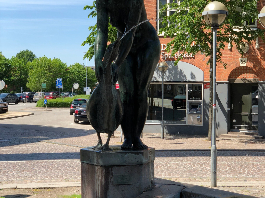 Gaasepigen-奥尔堡必去景点