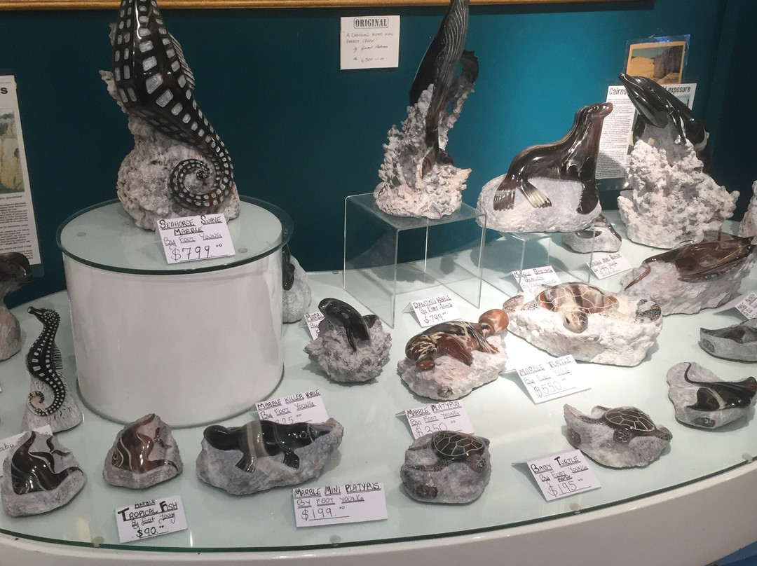 Village Gallery-棕榈湾必去景点