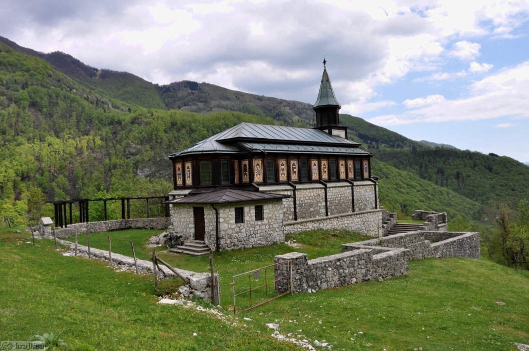 Javorca, Memorial Church of the Holy Spirit景点图片
