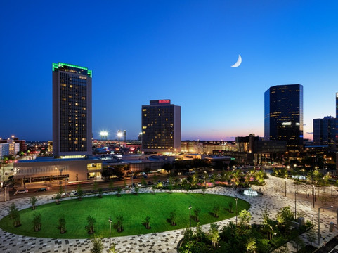 圣路易斯棒球场希尔顿酒店主图