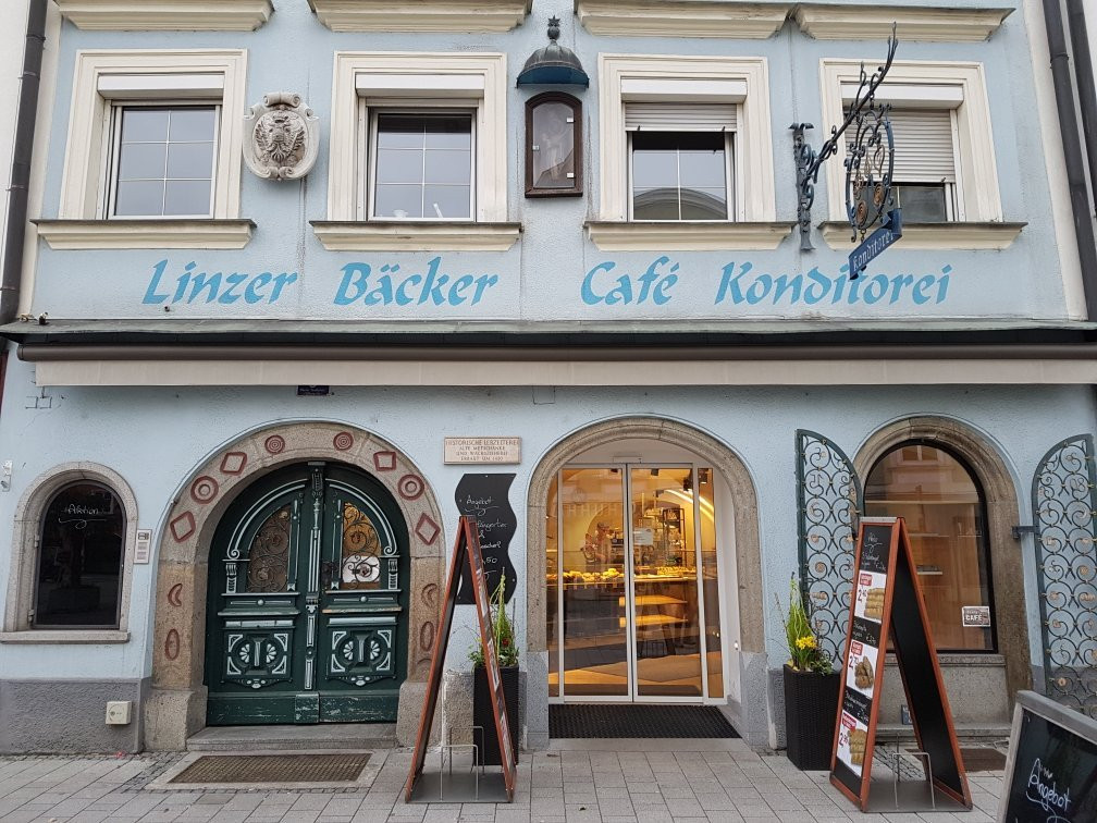 Cafe Konditorei Linzer Bäcker