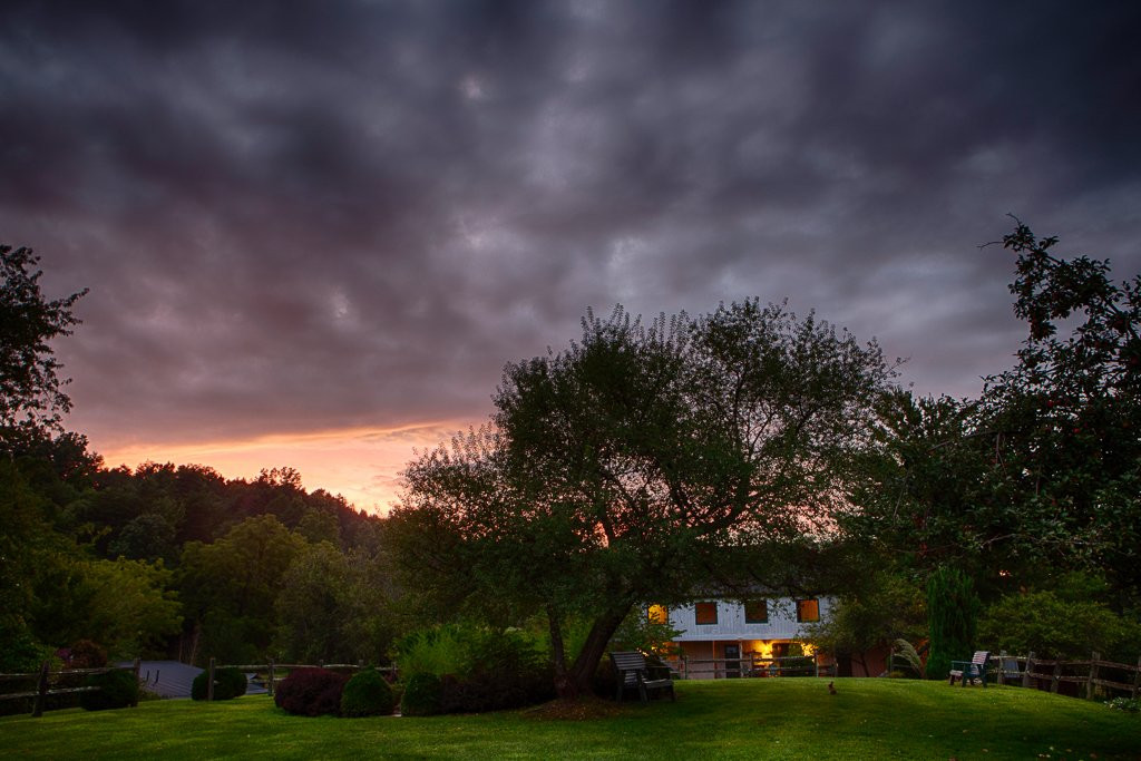 The Inn & Spa at Cedar Falls主图