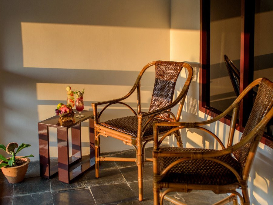 The Mandolis Hotel and Restaurant主图