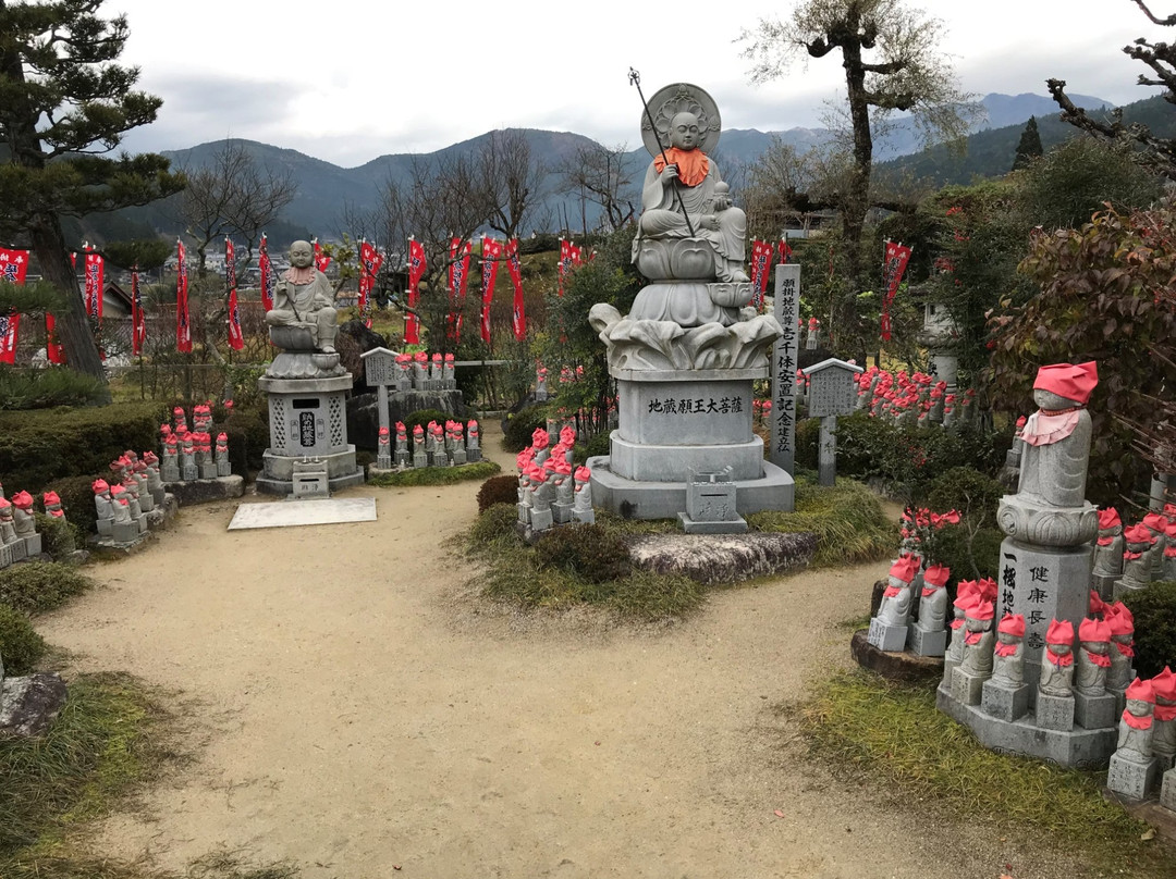 Chikuraji Temple景点图片