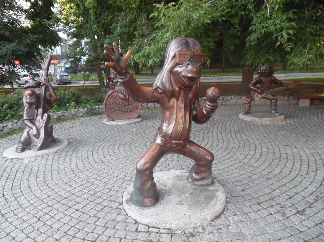 The Bremen Town Musicians Sculpture-哈巴罗夫斯克必去景点