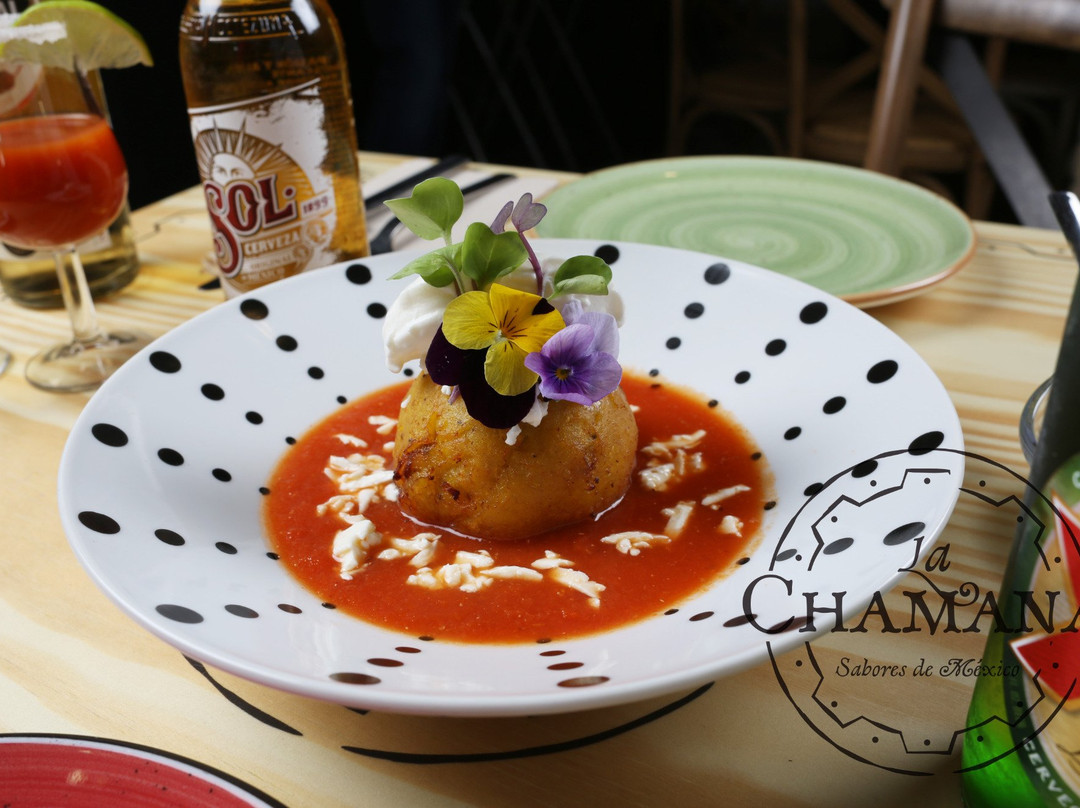 La Chamana