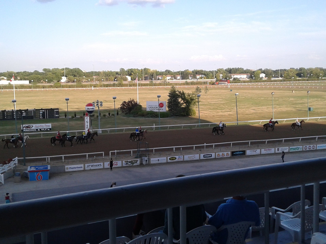 Assiniboia Downs Horse Racing Track景点图片