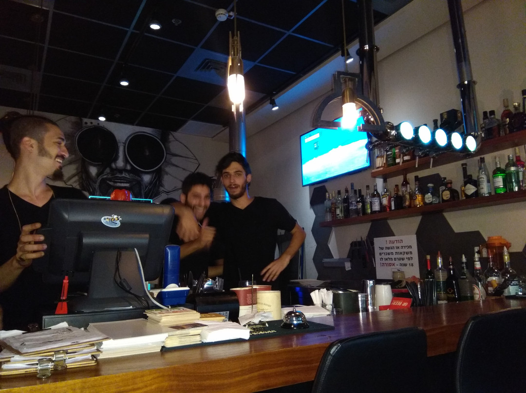 Binyamina餐馆和美食-Crosta