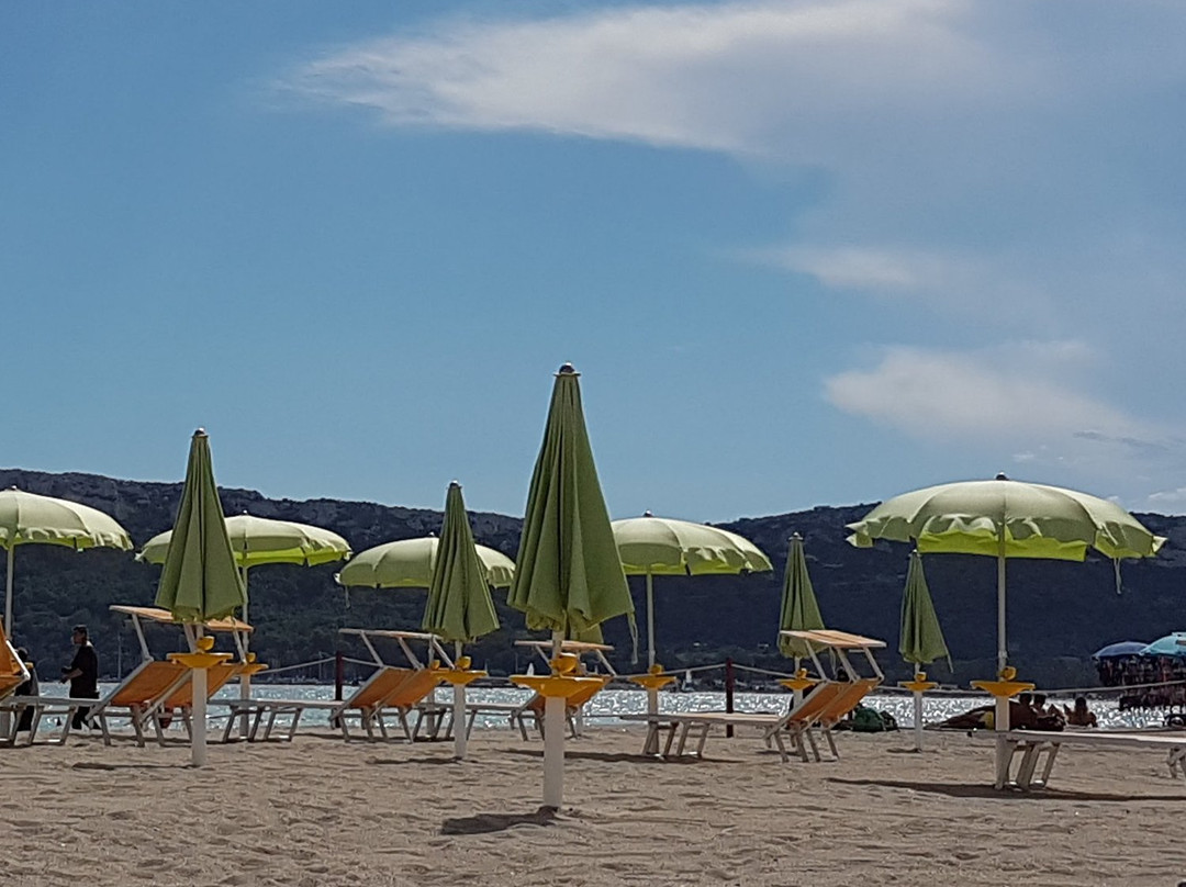 Beach Services Sa Sesta Poetto CA-卡利亚里省必去景点