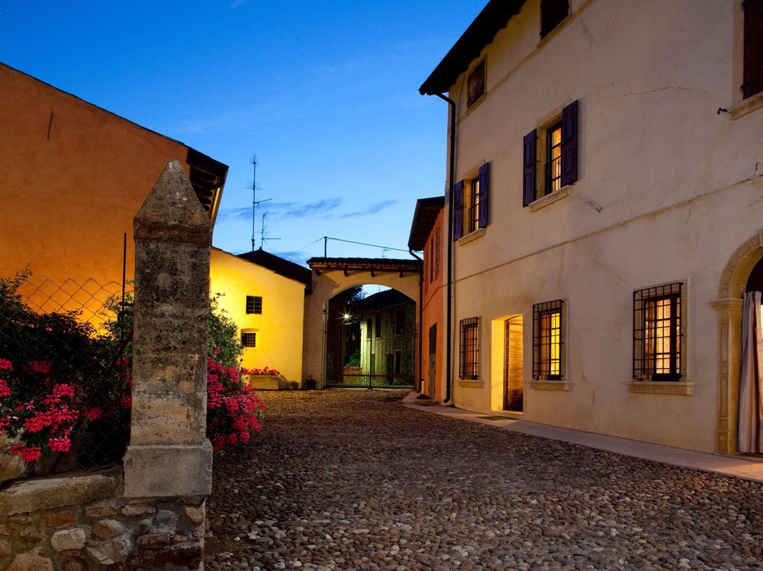 Monzambano酒店住宿-Agriturismo Corte Olfino