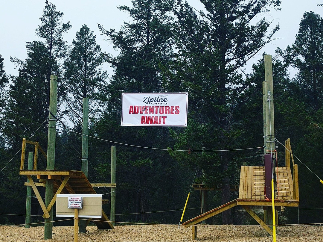 Valley Zipline Adventures景点图片