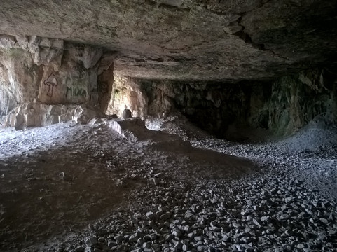 Shiryaevo旅游景点-Shiryaevo Tunnels