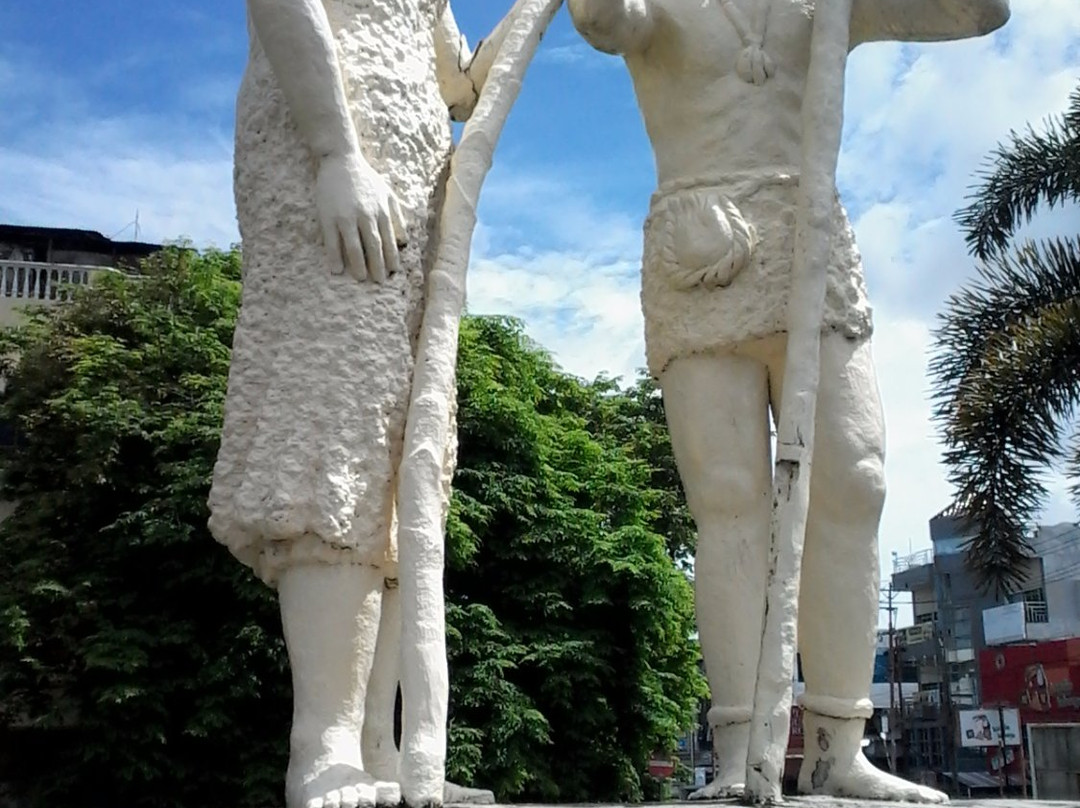 Toar Lumimuut Park-万鸦老必去景点