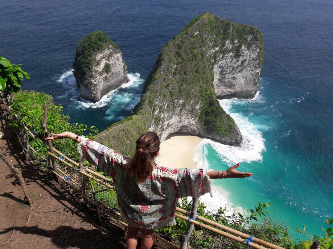 Tpoint Trip-珀尼达岛必去景点