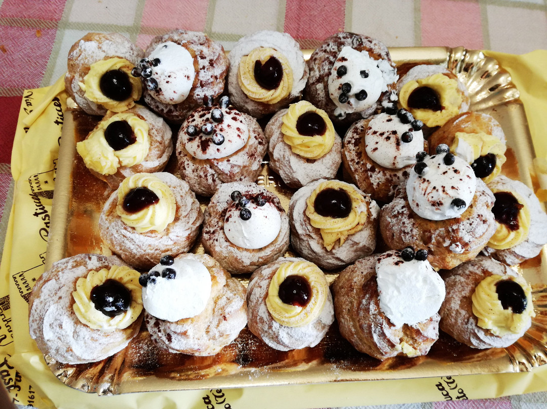 Pasticceria Santomo Di Ricciutelli Luca & C
