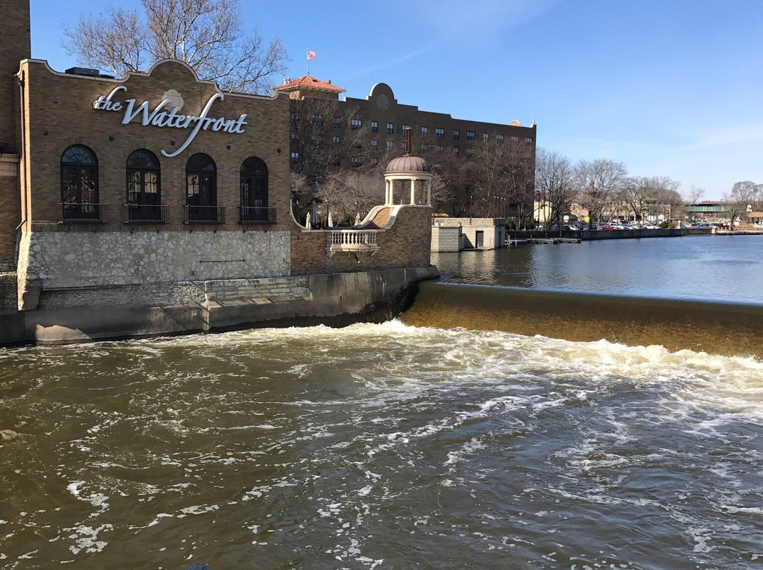 Downtown St. Charles-圣查尔斯必去景点