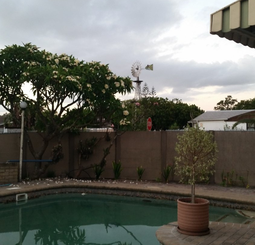 Almost Home Guesthouse主图