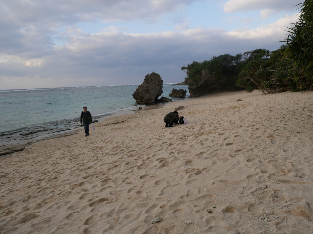 Kame no Hama Beach-本部町必去景点