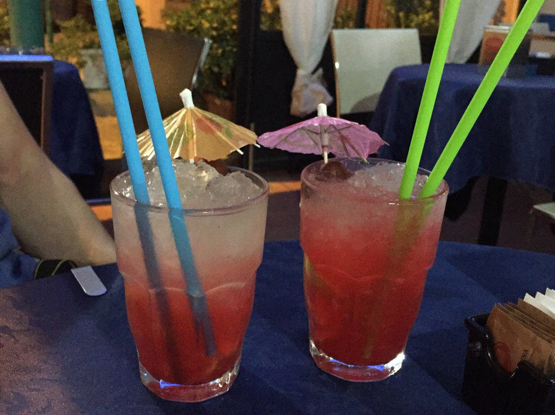 Marina di Orosei旅游景点-Bar via del mare 21
