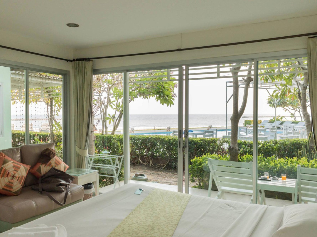 Sea-Sky Resort主图