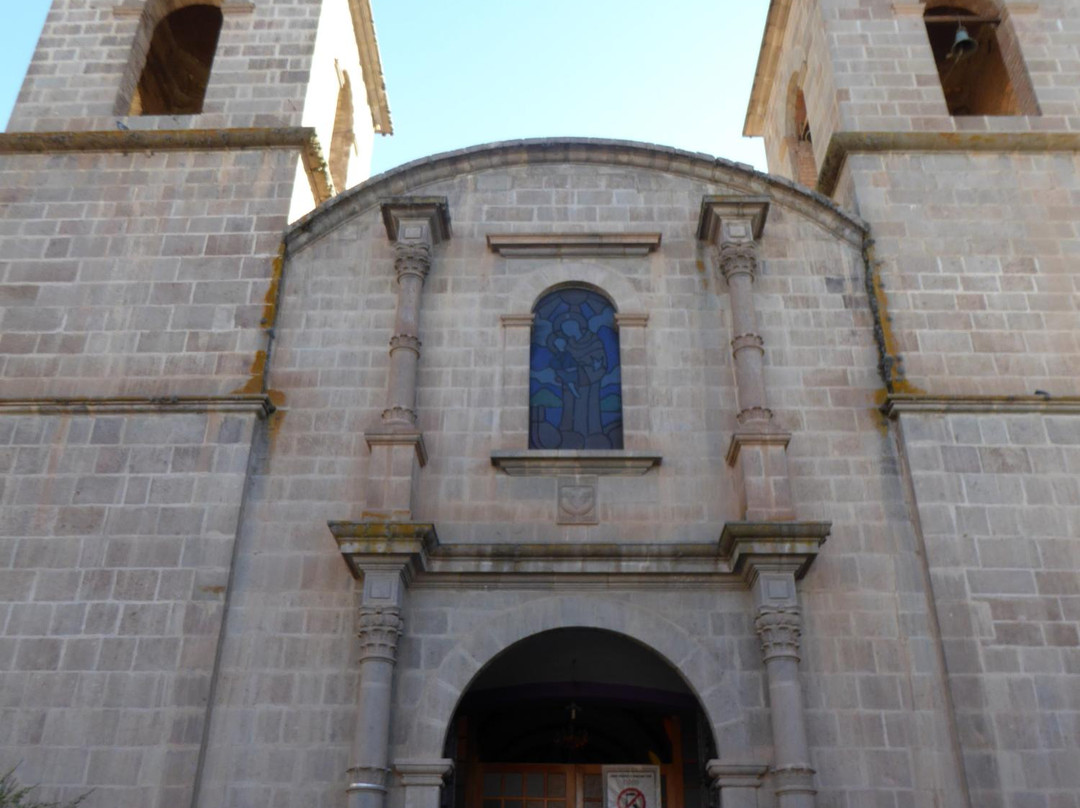 Iglesia San Antonio-普诺大区必去景点