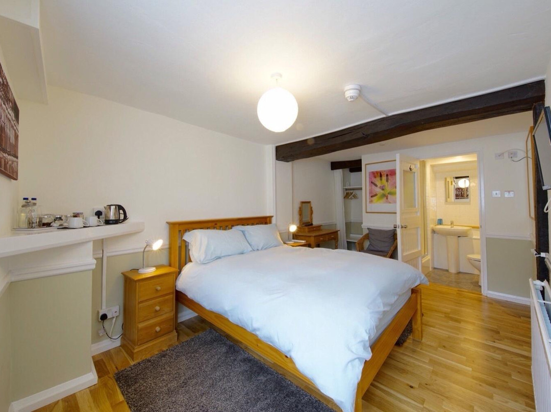 The Chagford Inn主图