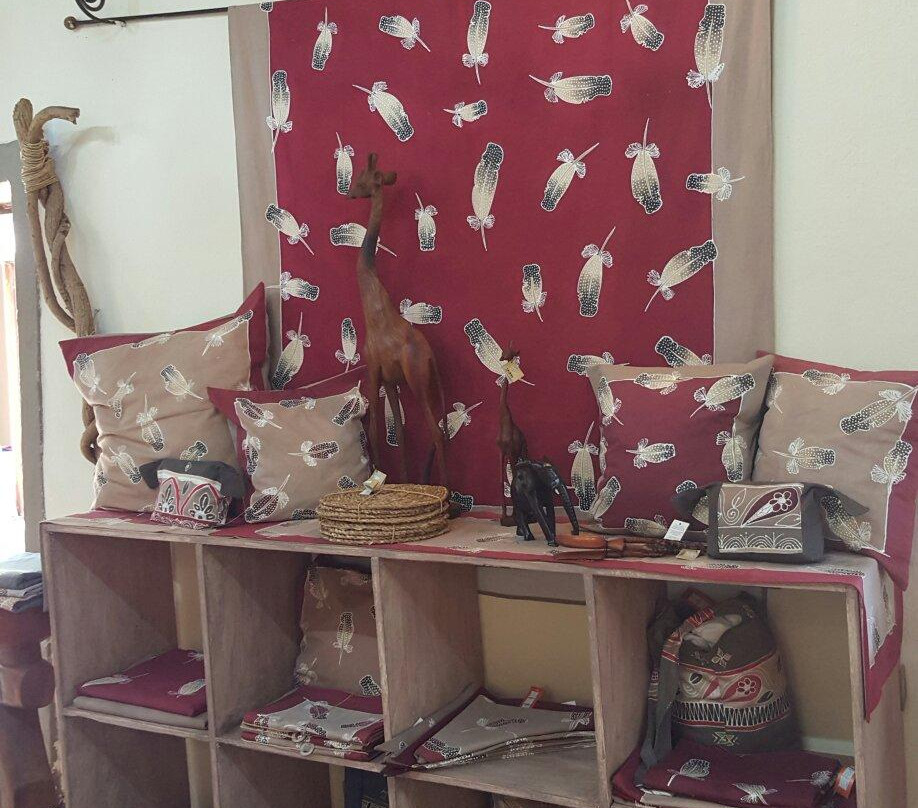 Tribal Textiles-南卢安瓜国家公园必去景点