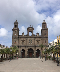 Plaza de Santa Ana景点门票图片