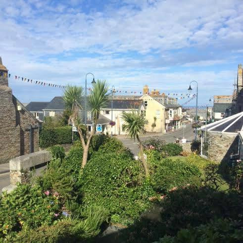 Tintagel酒店住宿-Lewis's Bed and Breakfast