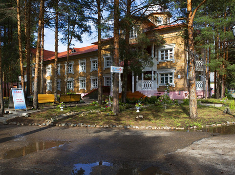 Mardengskoye酒店住宿-Ded Moroz