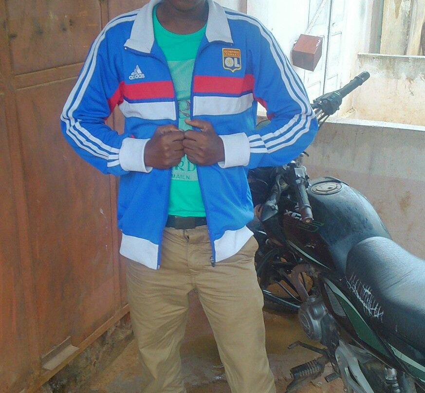 Iglesia de San Fernando-马拉博必去景点