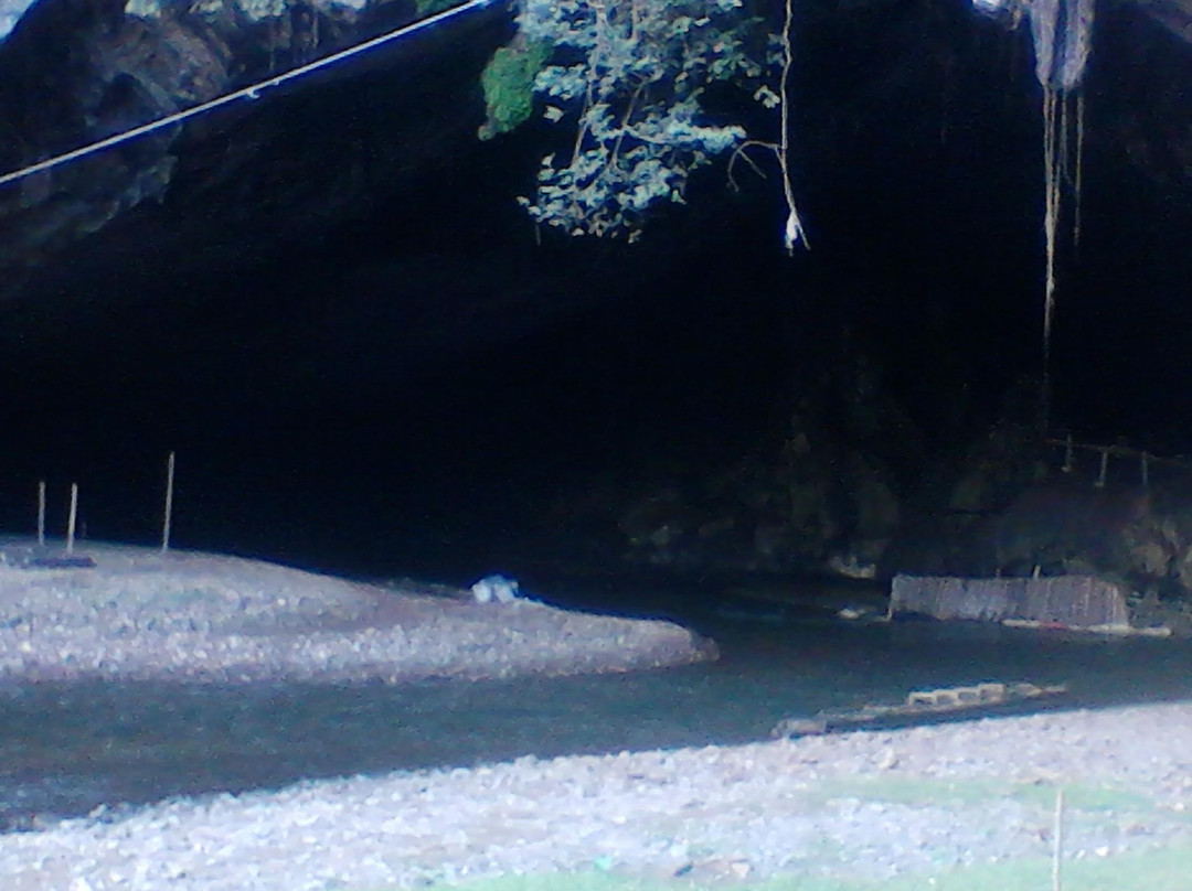 Lod Cave景点图片