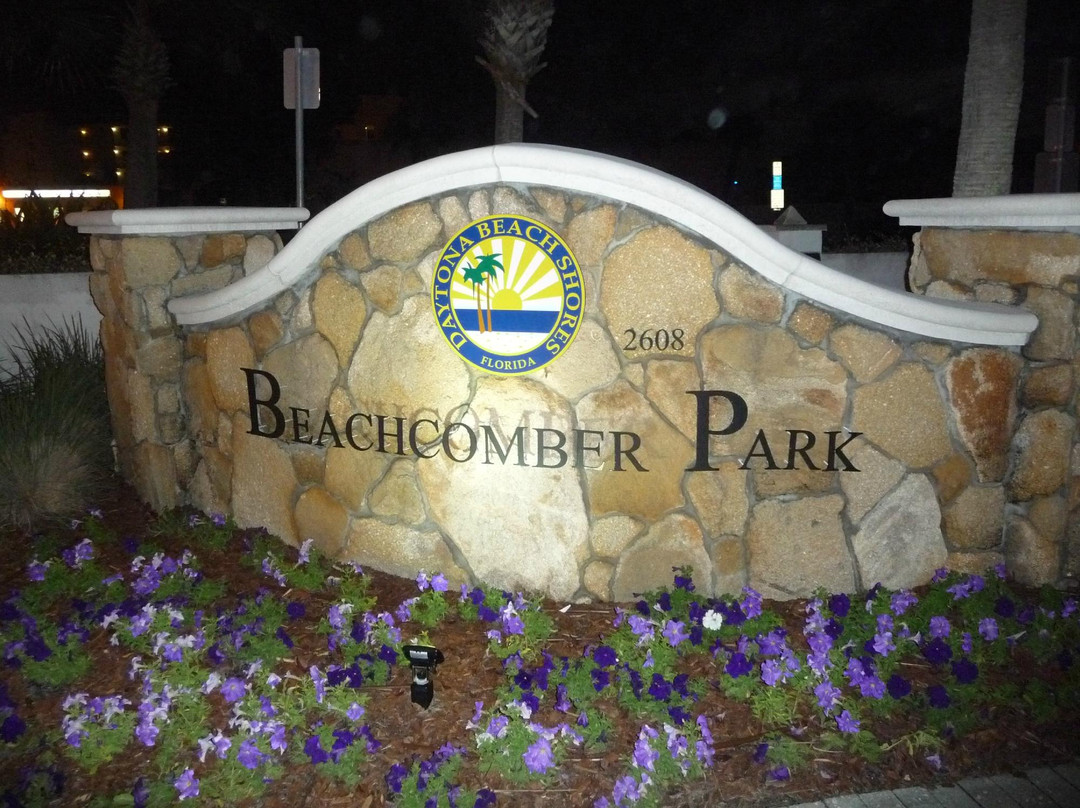 Beachcomber Park景点图片