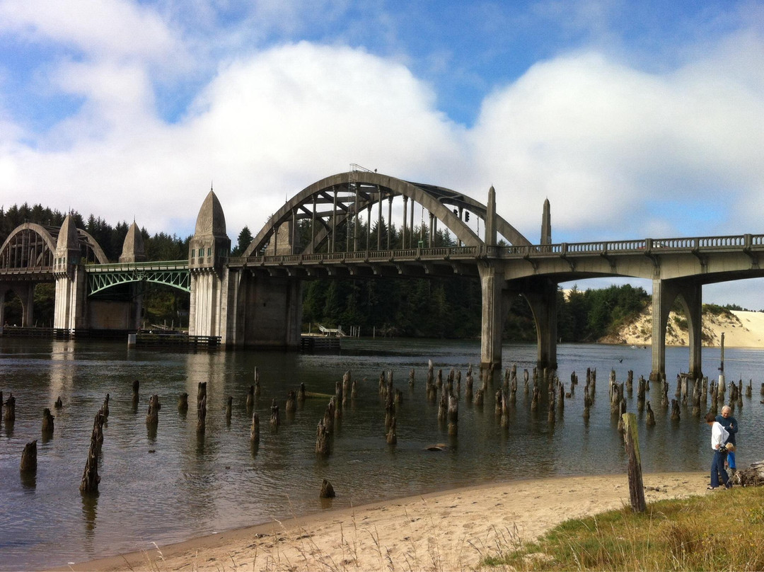 Siuslaw River Bridge-弗洛伦斯必去景点