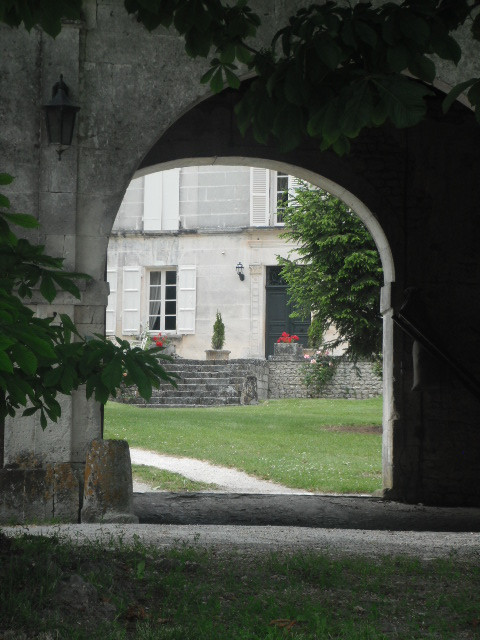 Les Collinauds主图