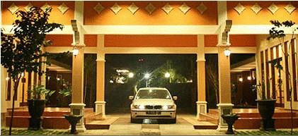 帕特里亚花园酒店主图