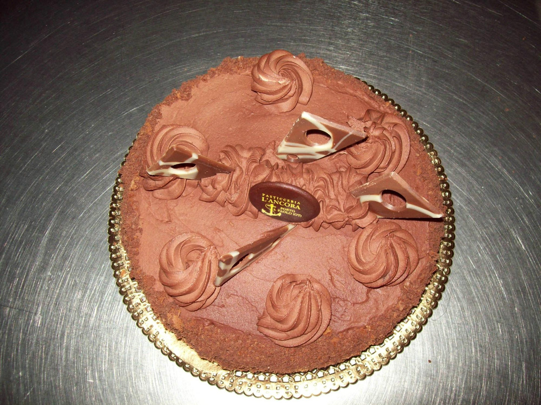 Porto San Paolo餐馆和美食-Pasticceria L'Ancora di Brunetti Giacomo