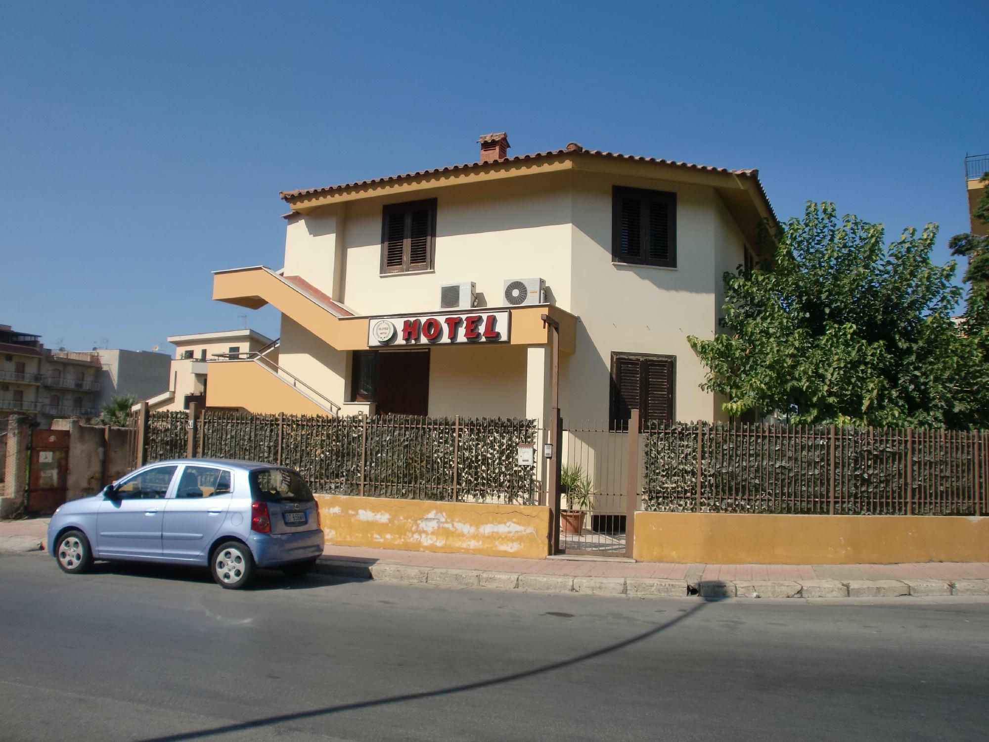 Oliver Hotel-官方