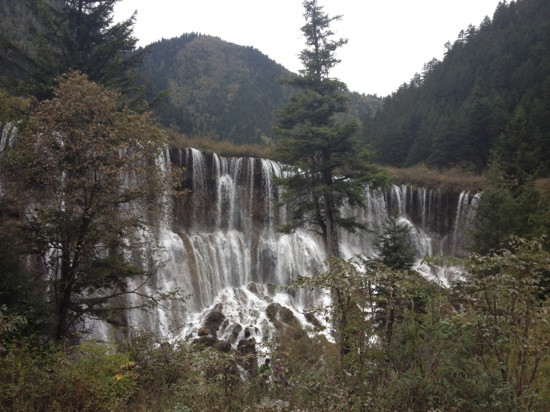 诺日朗瀑布景点图片