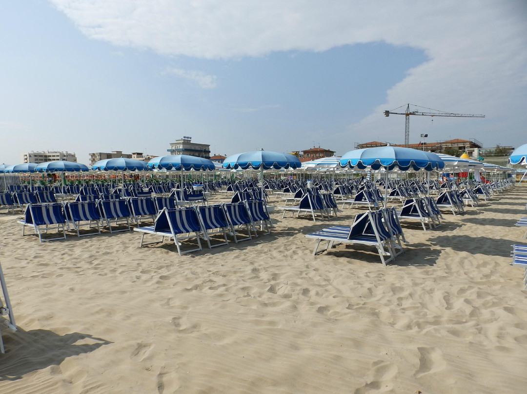 Bagni Giuliana 12-塞尼加利亚必去景点