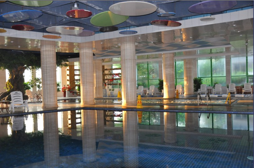 乐雪假日温泉酒店主图