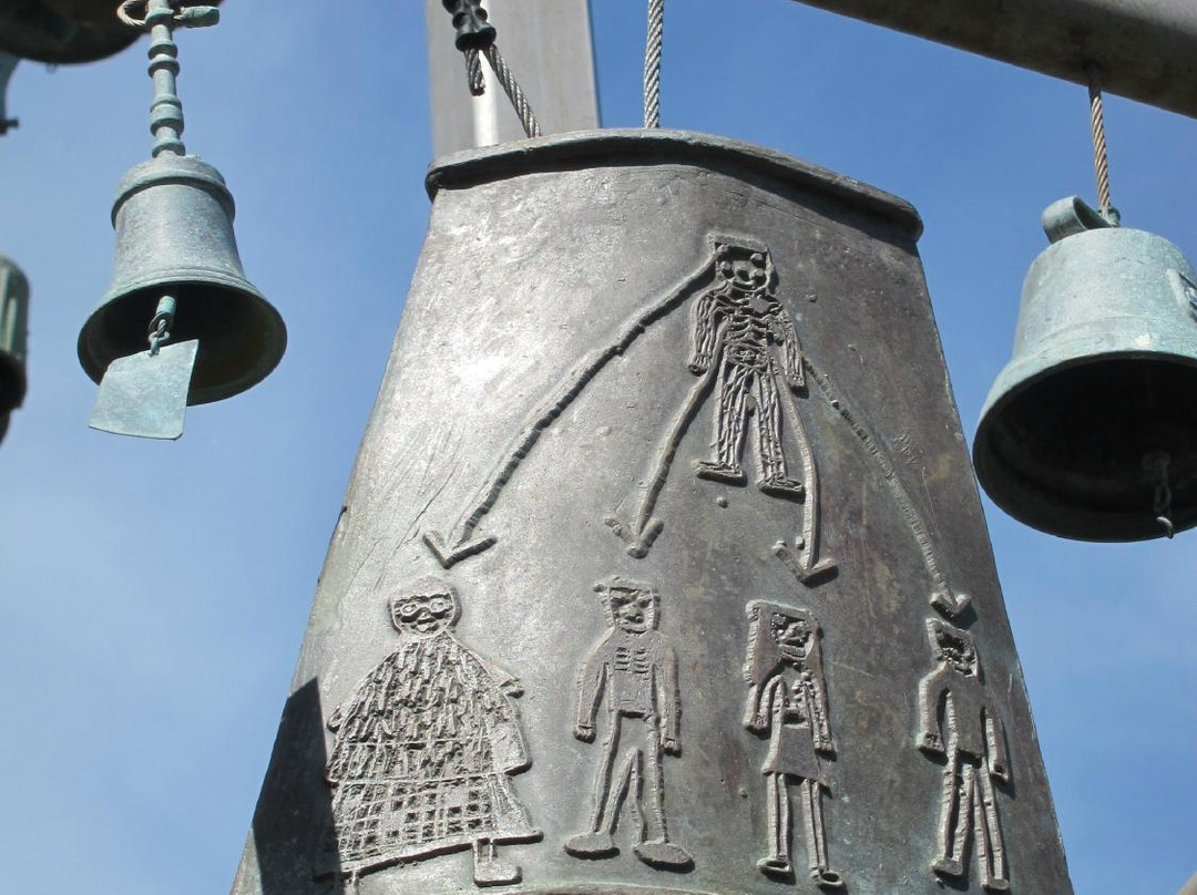 Children's Bell Tower景点图片