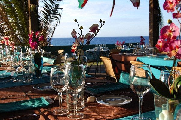 复活节岛餐馆和美食-Au Bout Du Monde