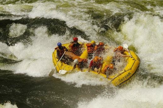 Safpar Rafting Company-李文斯顿必去景点