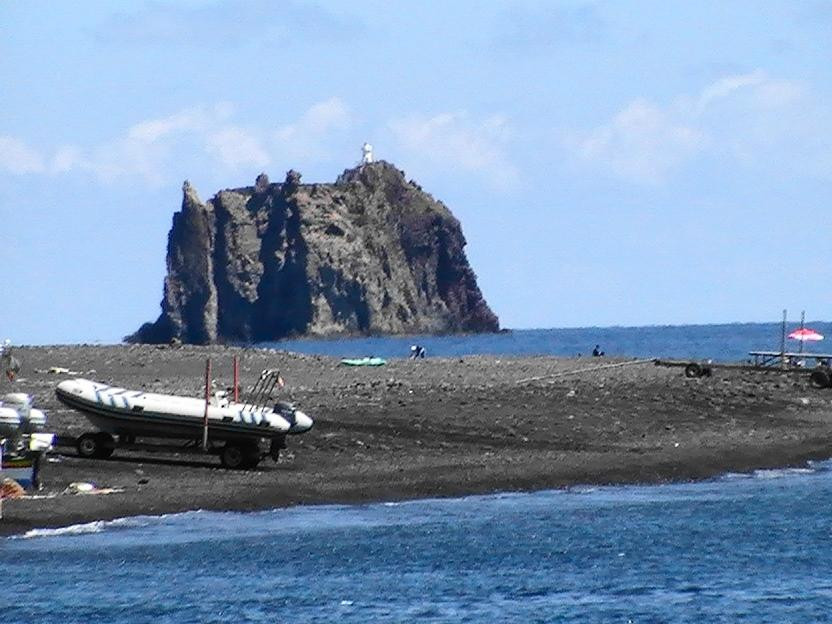 Panarea Giardini Naxos景点图片