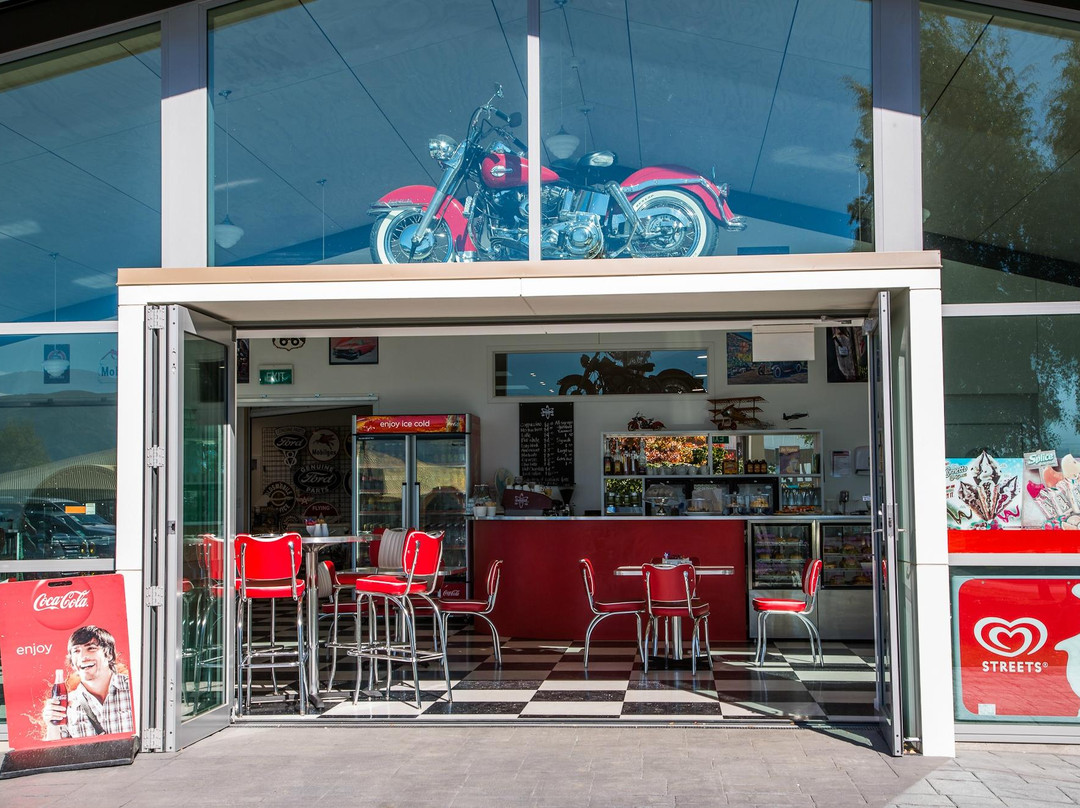 Warbirds and Wheels Diner