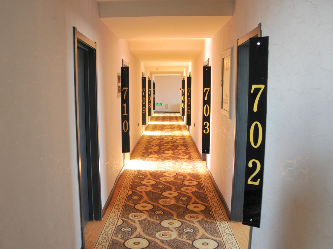 金凯悦假日酒店主图