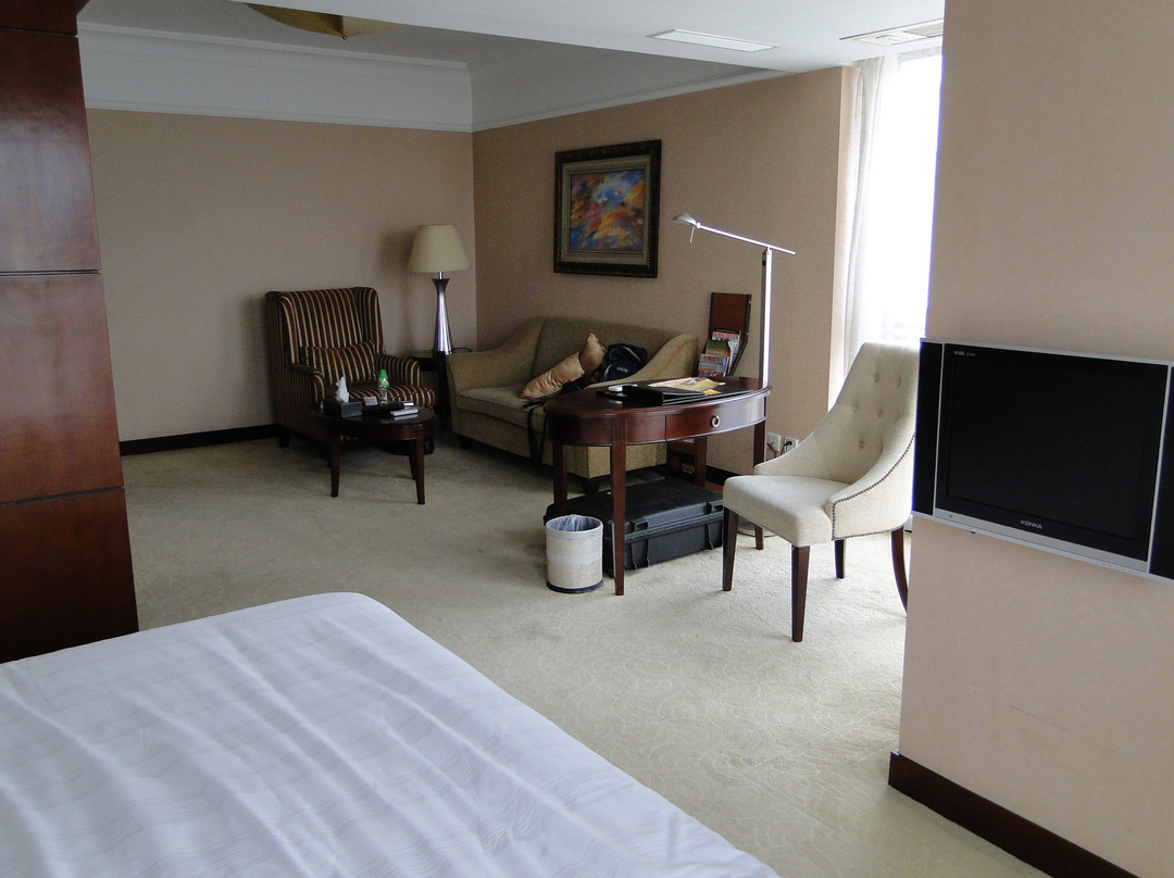 御信大酒店主图