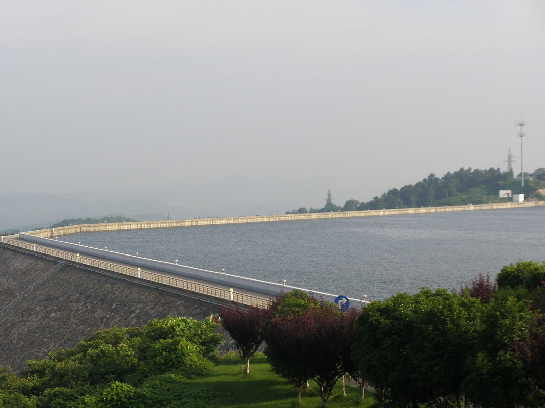 望湖岭山庄主图