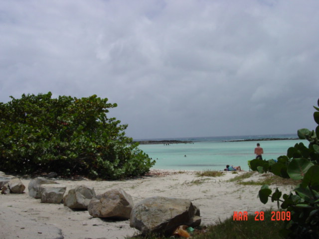 婴儿海滩-San Nicolas必去景点